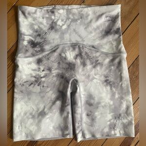 SPANX Gray Tie-Dye Booty Boost Shorts